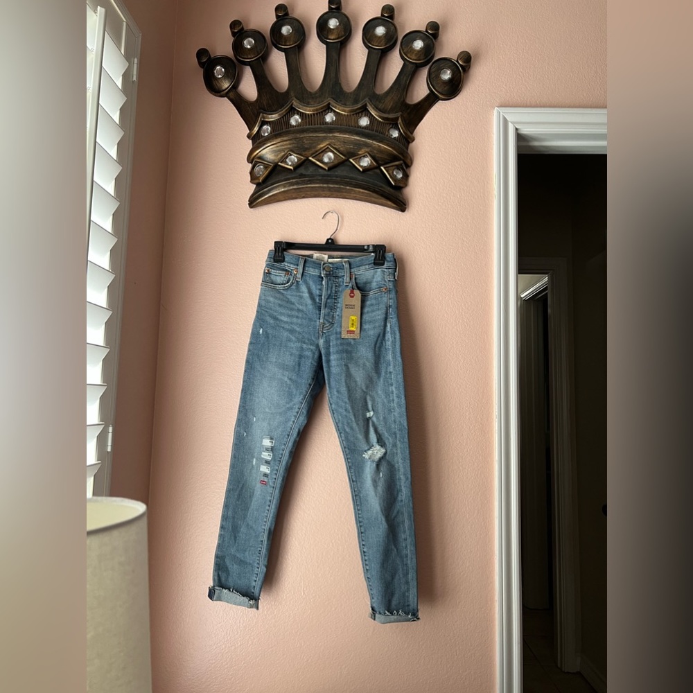 Levi’s Wedgie Jeans, size 26